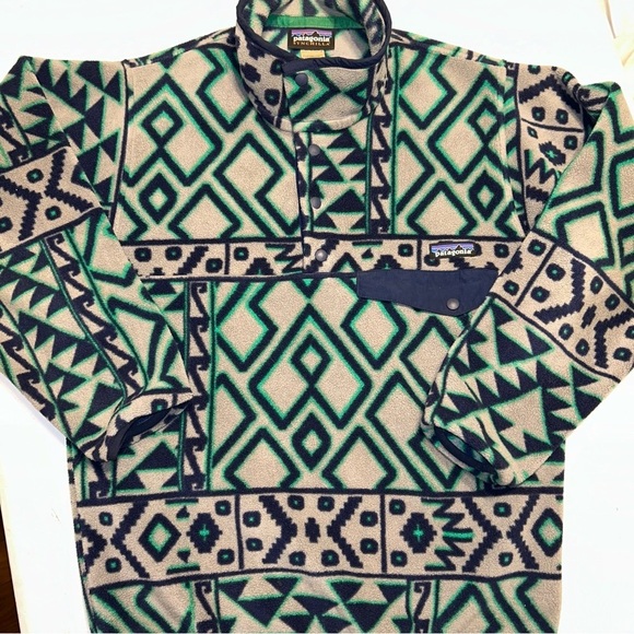 Patagonia Geometric Fleece Pullover - Picture 1 of 5